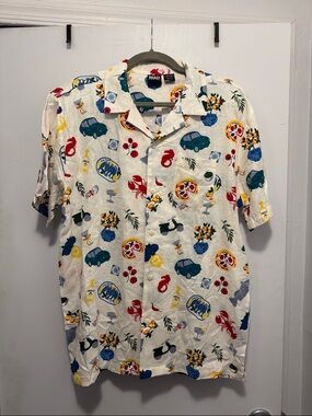 MAD Engine Men’s Cream Short-Sleeve Printed Button-Up Shirt